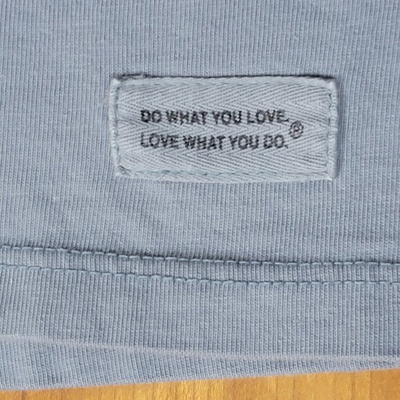 Life Is Good Crew Neck Short Sleeve Tee The Earth Has Music For Those Who Listen - Picture 6 of 7